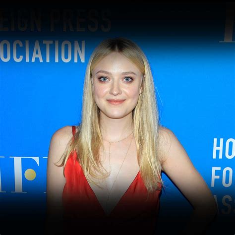 dakota fanning net worth|dakota fanning fan site gallery.